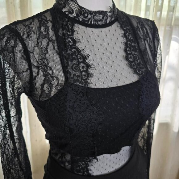 Elegant Black Lace Jumpsuit - Picture 13 of 16